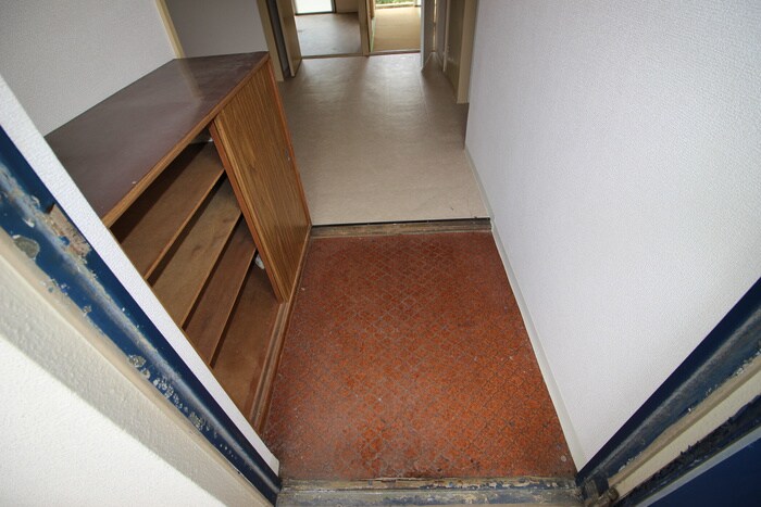 物件内観写真22　(玄関)