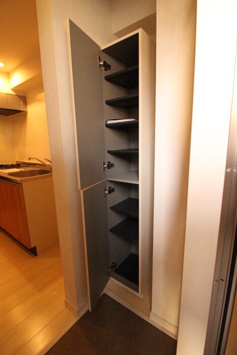 物件内観写真17　(靴箱)