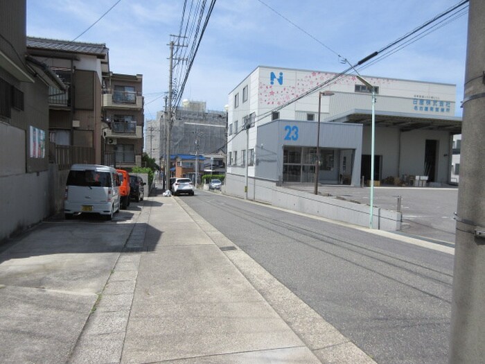 物件外観写真6　(周辺環境)