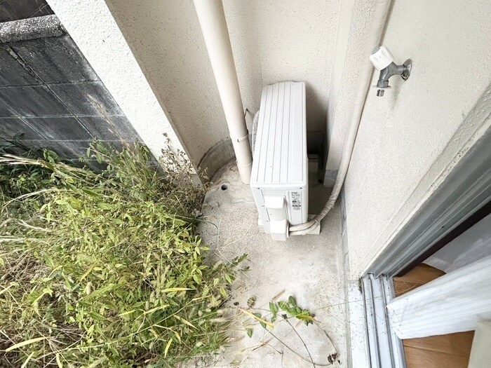 物件内観写真14　(洗濯機置場)