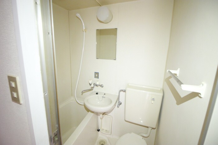 物件内観写真13　(バス／シャワールーム等)