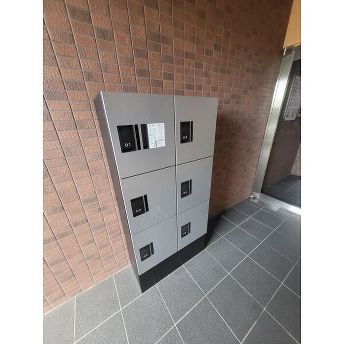 物件外観写真4　(建物設備)