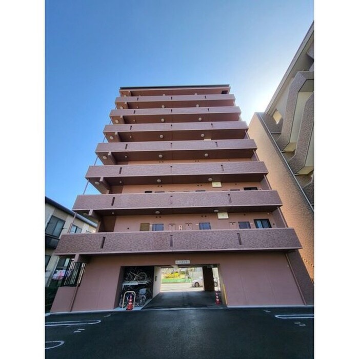 物件外観写真6　(外観写真)