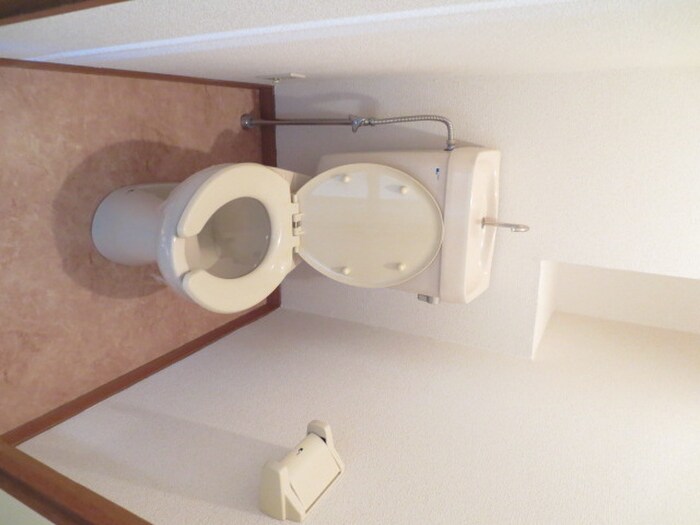 物件内観写真16　(トイレ)