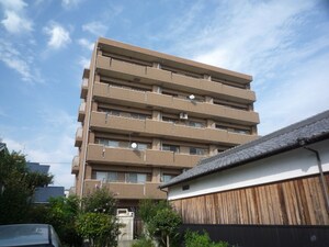 グラシャスベル広幡外観写真
