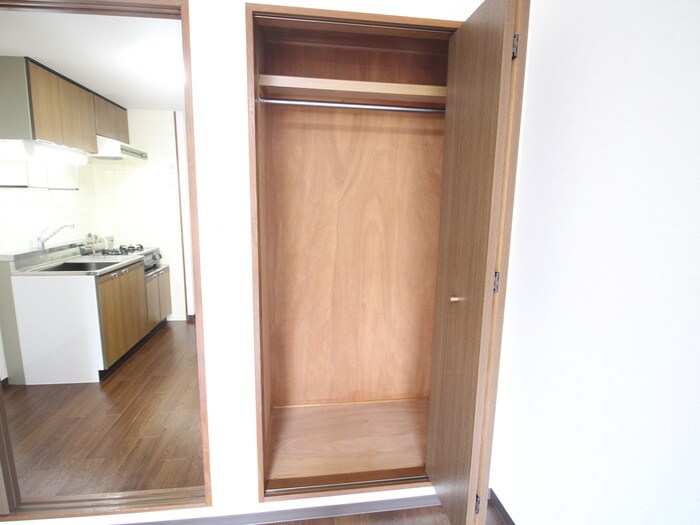 物件内観写真18　(収納)