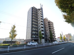 アヴァンコンティア小幡外観写真