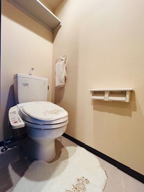 物件内観写真13　(トイレ)