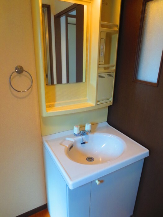 物件内観写真12　(洗面)