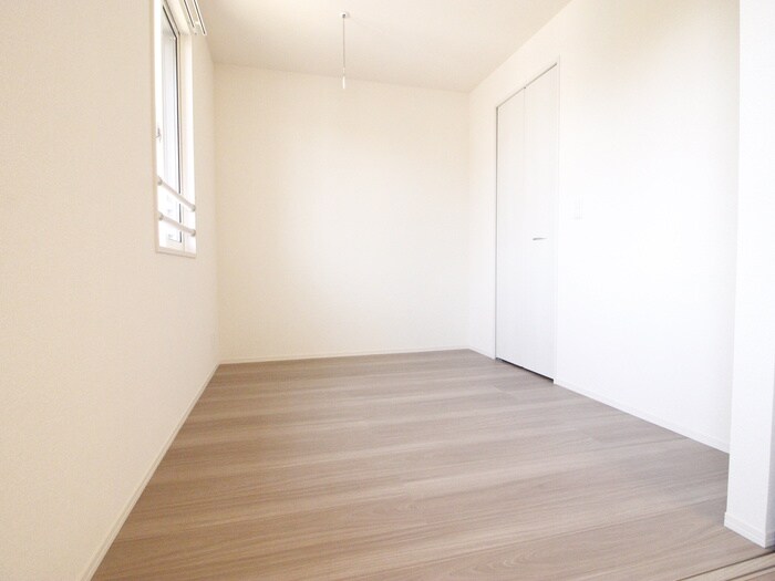 物件内観写真14　(居室)