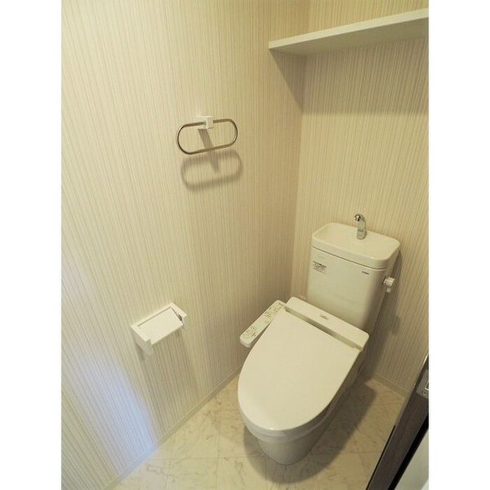 物件内観写真12　(トイレ)