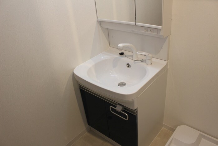 物件内観写真13　(洗面)
