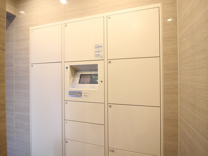 物件外観写真4　(建物設備)