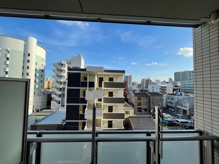 物件内観写真20　(室内からの展望)