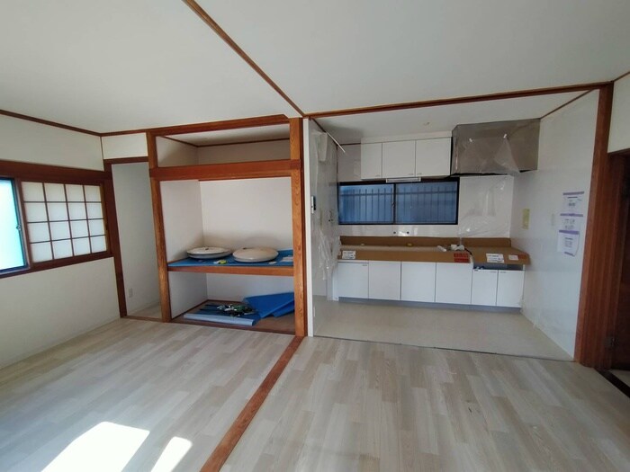 物件内観写真4　(居室)