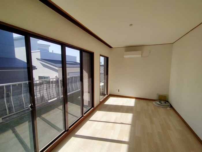 物件内観写真6　(居室)