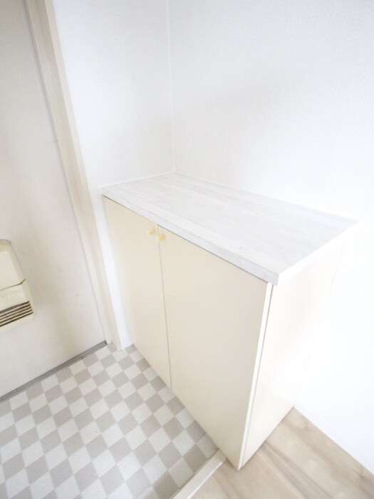物件内観写真16　(靴箱)