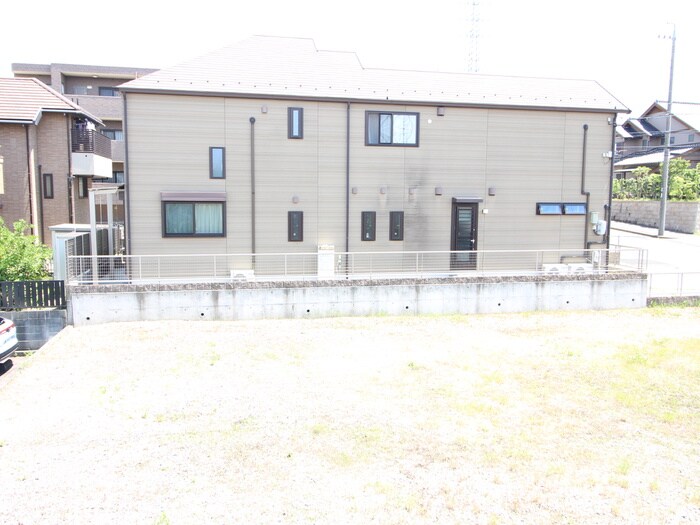 物件内観写真15　(室内からの展望)