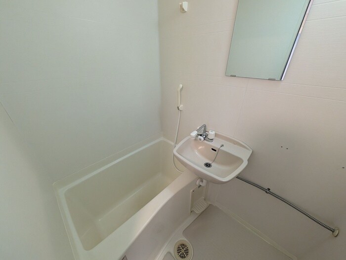 物件内観写真11　(バス／シャワールーム等)