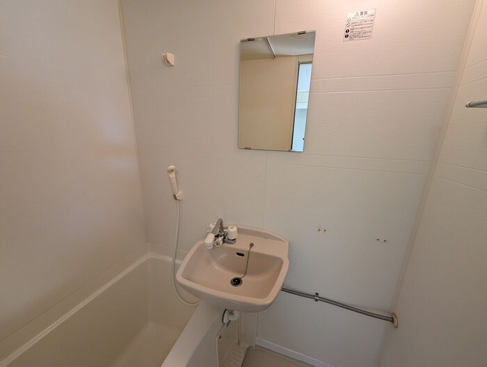 物件内観写真13　(洗面)