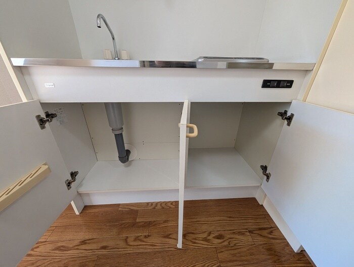 物件内観写真15　(収納)