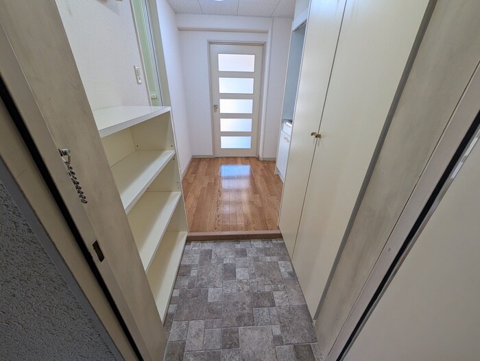 物件内観写真20　(玄関)