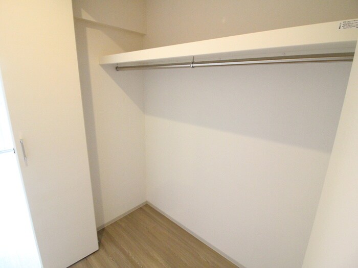 物件内観写真17　(収納)