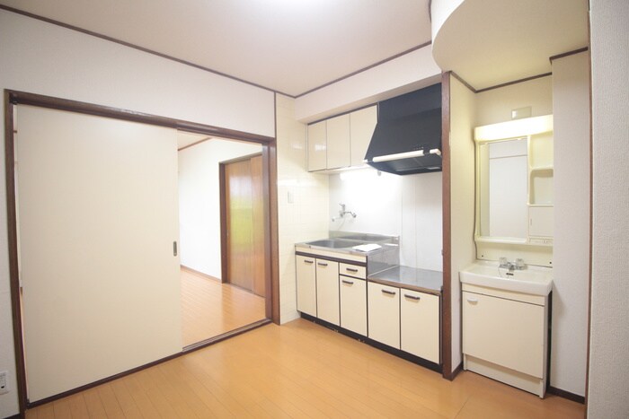 物件内観写真18　(居室)