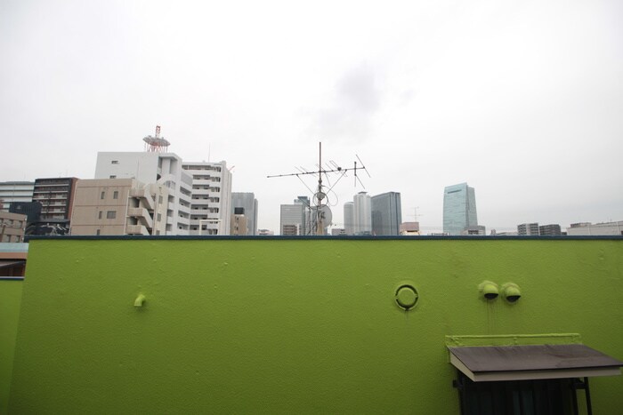 物件内観写真22　(室内からの展望)