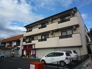 パインハイツ外観写真