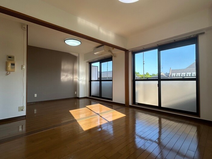 物件内観写真7　(居室)