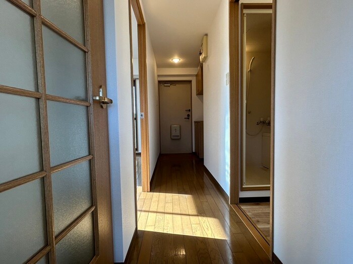 物件内観写真19　(廊下)