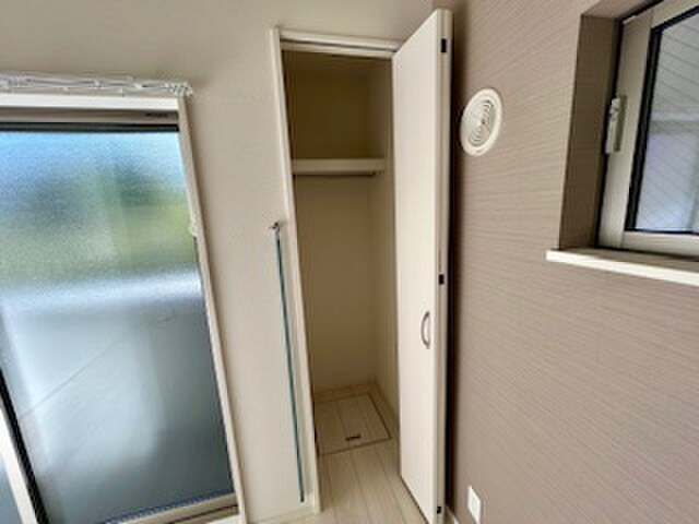 物件内観写真14　(収納)