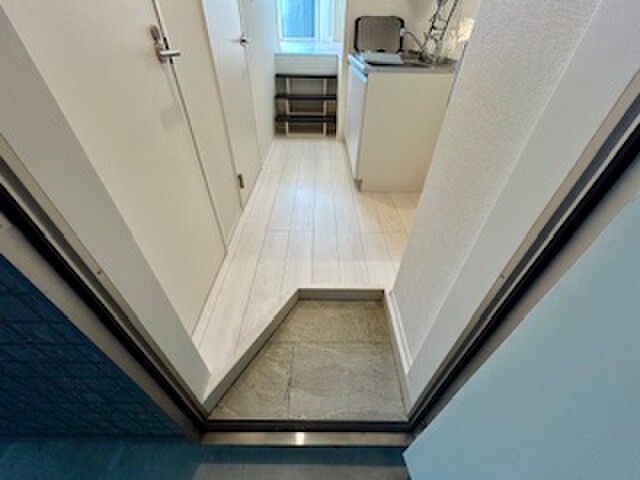 物件内観写真17　(玄関)