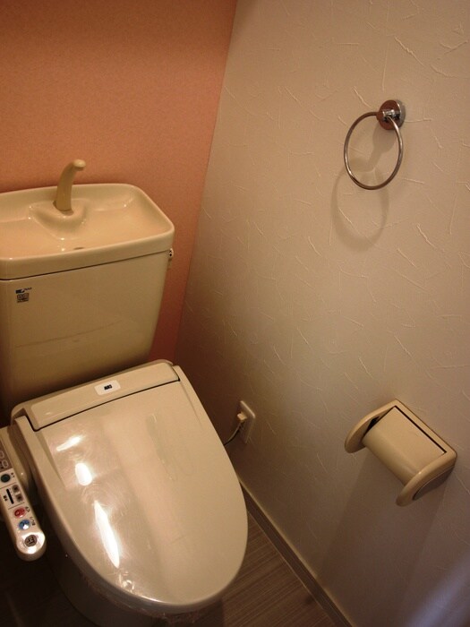 物件内観写真11　(トイレ)