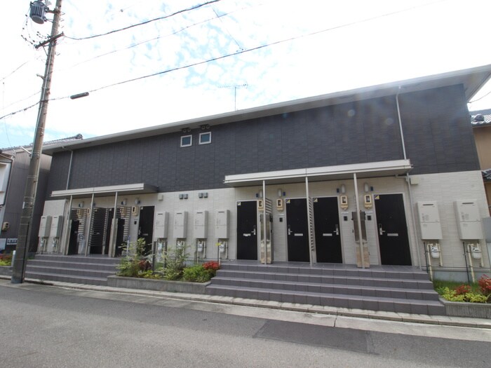 物件外観写真5　(外観写真)