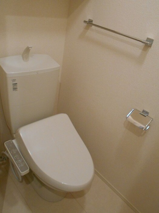 物件内観写真12　(トイレ)