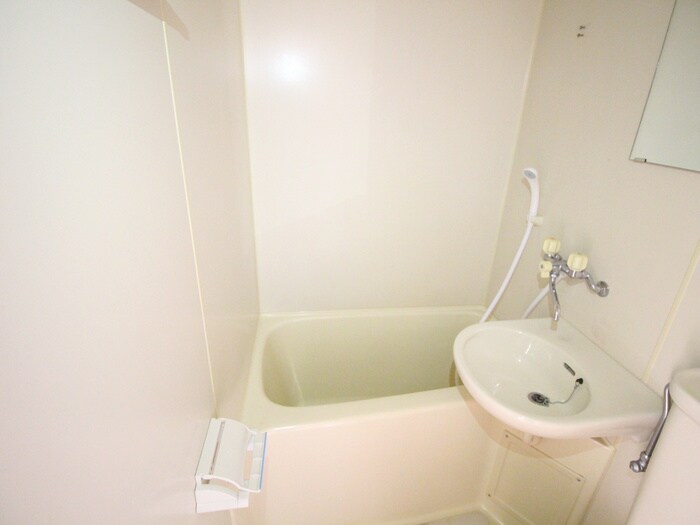物件内観写真10　(バス／シャワールーム等)