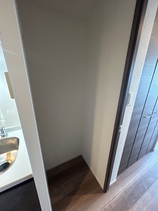 物件内観写真17　(廊下)