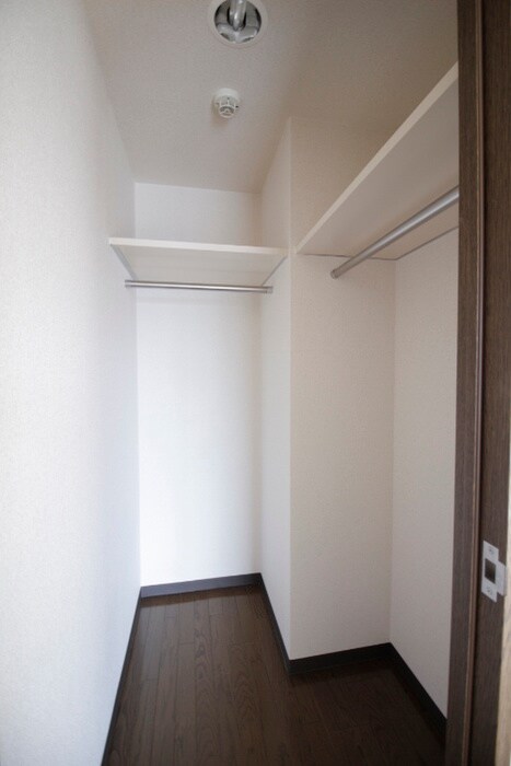 物件内観写真11　(収納)