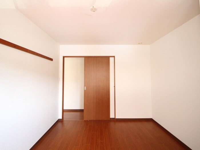 物件内観写真19　(居室)