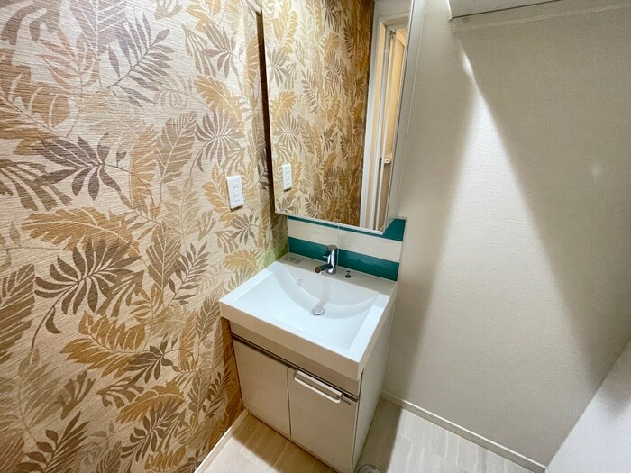 物件内観写真13　(洗面)