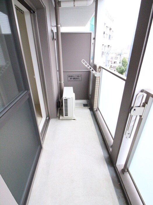 物件内観写真16　(ベランダ・バルコニー)