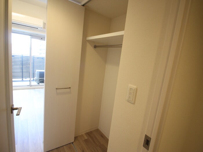 物件内観写真13　(収納)
