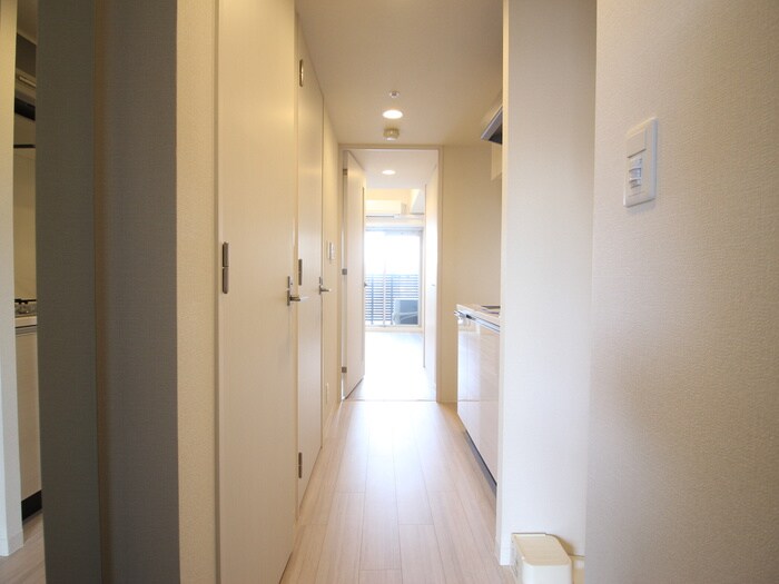 物件内観写真21　(廊下)