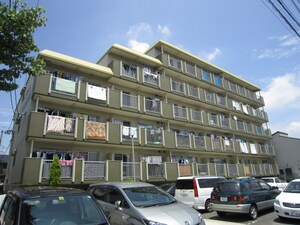 ホ－メ－マンション外観写真