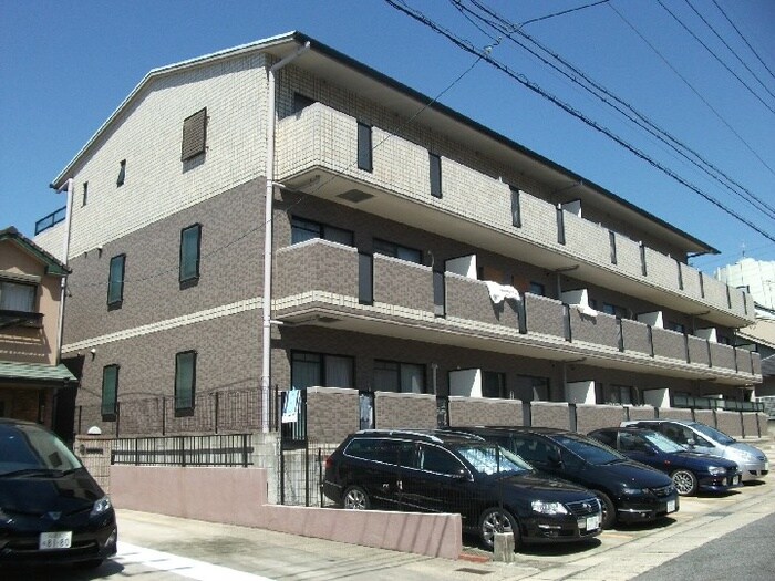 アドバンスユタカの外観写真