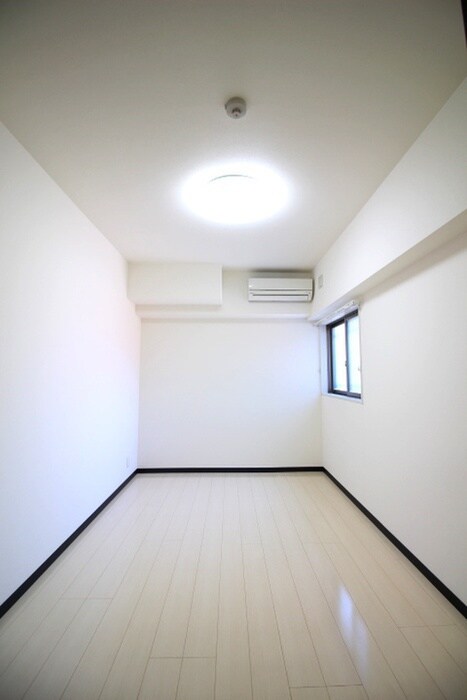 物件内観写真15　(居室)