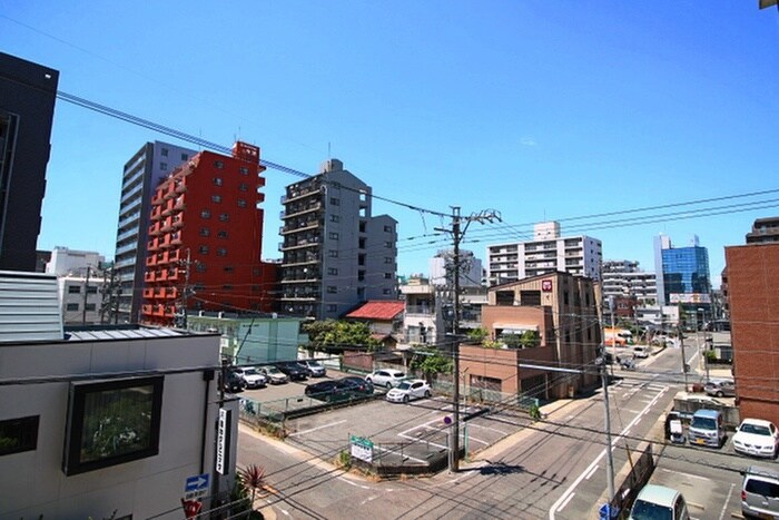 物件内観写真16　(室内からの展望)