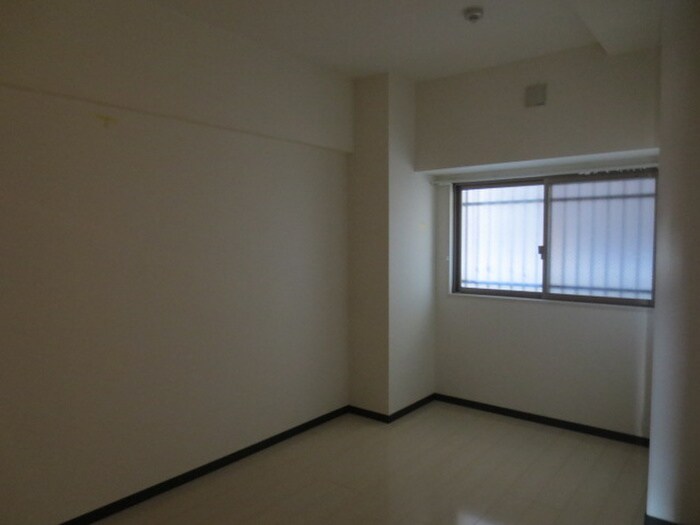 物件内観写真16　(居室)